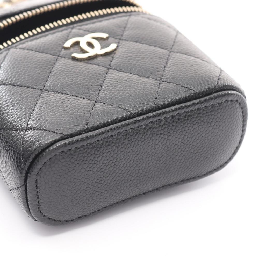Chanel Matelasse Small Vanity Shoulder Bag Black - Picture 5 of 7